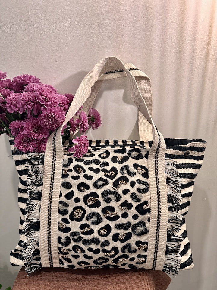 Canvas B/W Tote