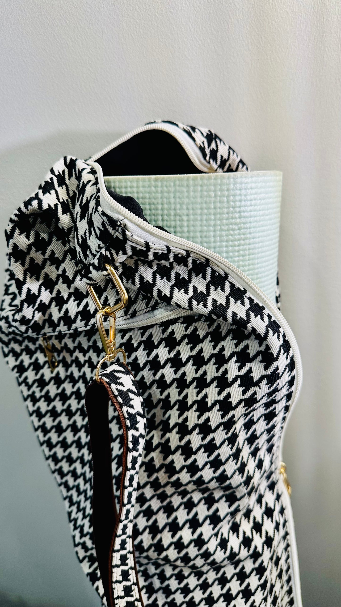 B/W Yogamat Bag